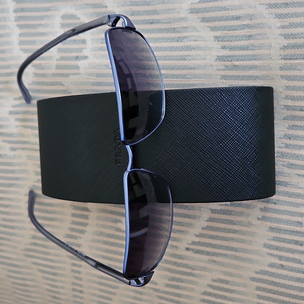 🦋2XHP🦋PRADA Vintage 1st Series Sunglasses VPR 62B 59-12 - Picture 3 of 11